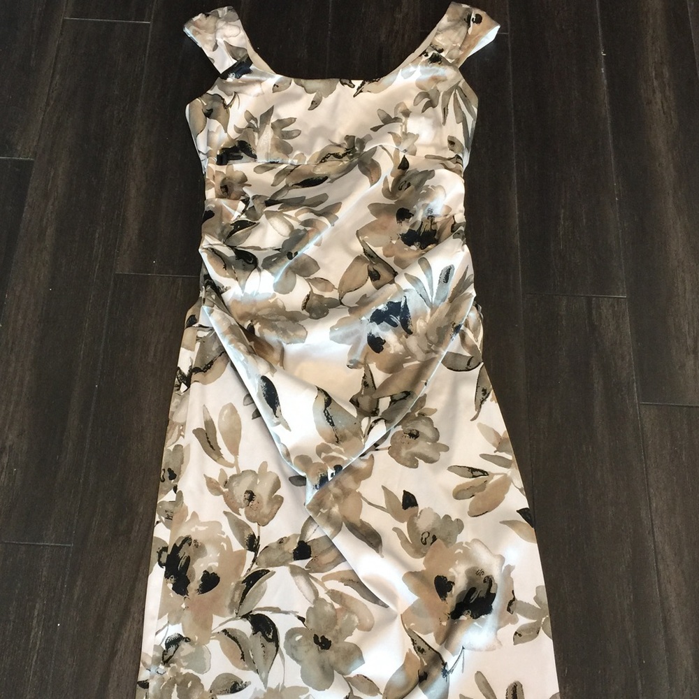 London Times satin finish Petite Dress 12P